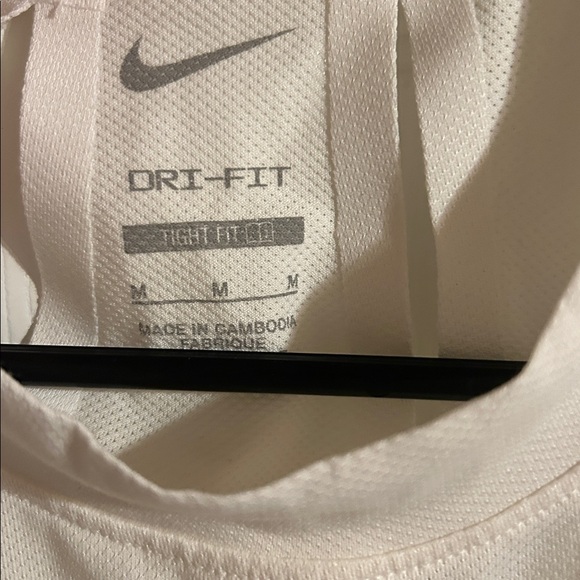 NWT Nike Women's White Tennis Tank Top - Picture 2 of 4